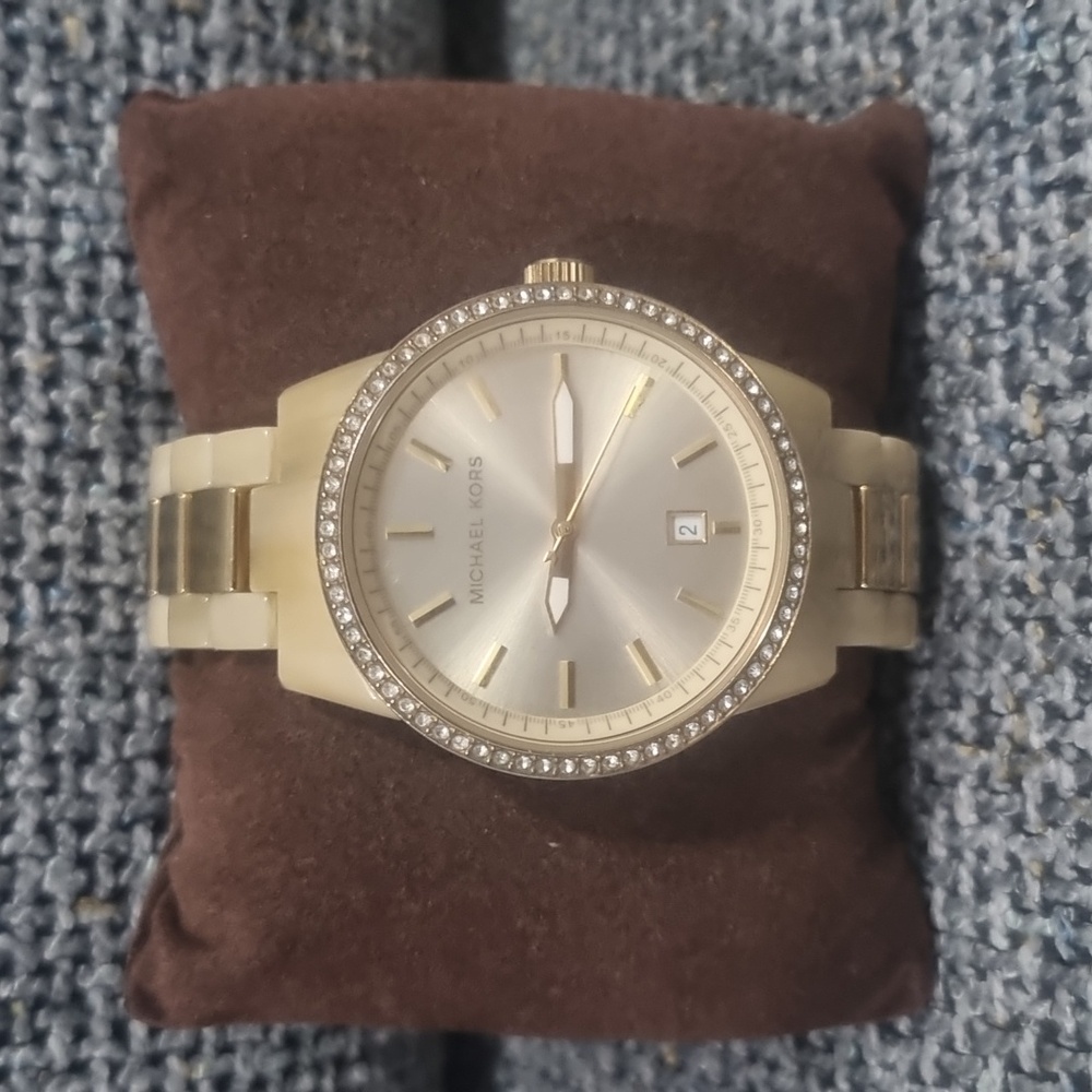 MICHEAL KORS Lady Faux Marble Rhinestone Analog Quartz Watch (MK5785)
